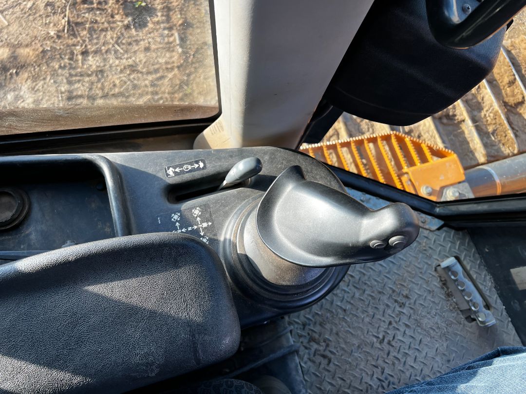 2020 CASE 1150M LT - Image 11